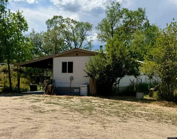 $259,900 | 120 E Highway, Baggs, WY 82321