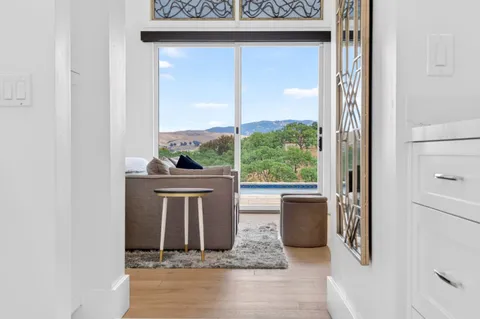 $6,799,000 | 5 Winding Oaks Drive, Pleasanton, CA 94566