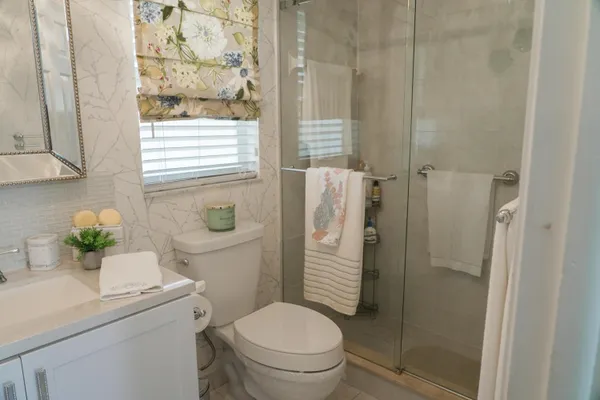 $98,500 | 8901 Sunrise Lakes Boulevard, Unit 105, Sunrise, FL 33322