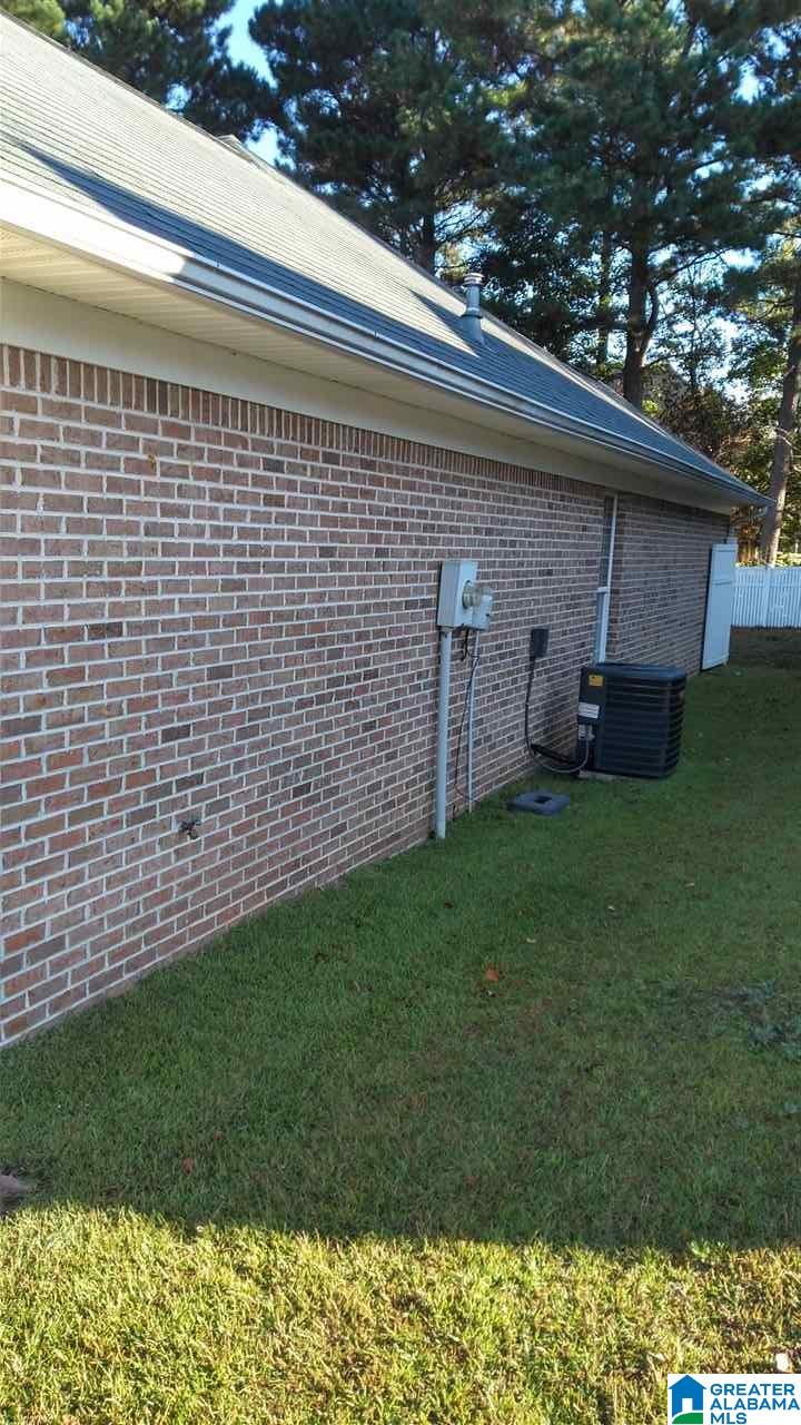 4413 Ridgeland Drive Gardendale, AL 35071 - Photo 2 of 17