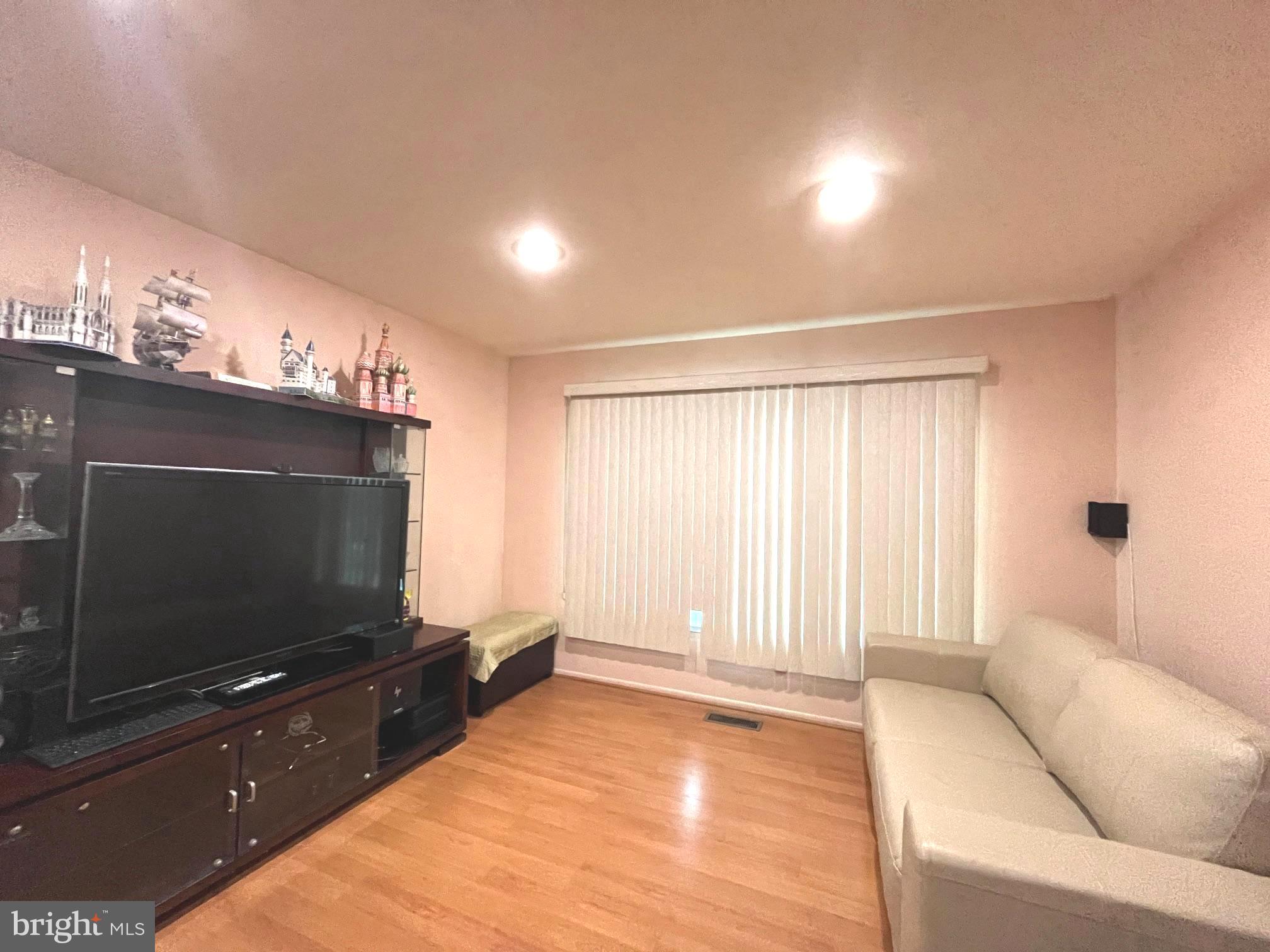9362 Neil Road, Unit A Philadelphia, PA 19115 - Photo 12 of 32 Gallery Image 12
