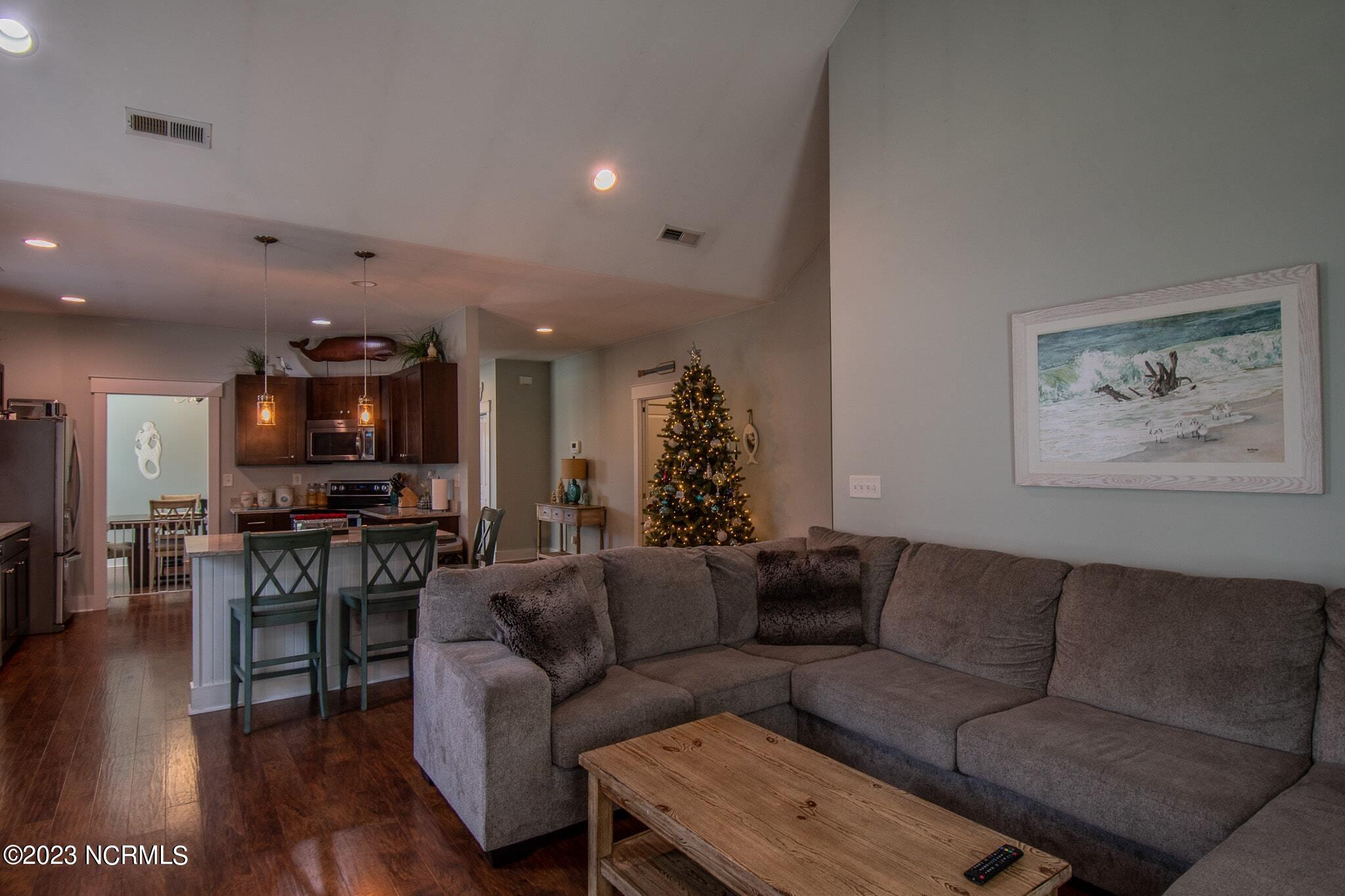 119 Holland Farm Road Cedar Point, NC 28584 - Photo 10 of 31 19-min