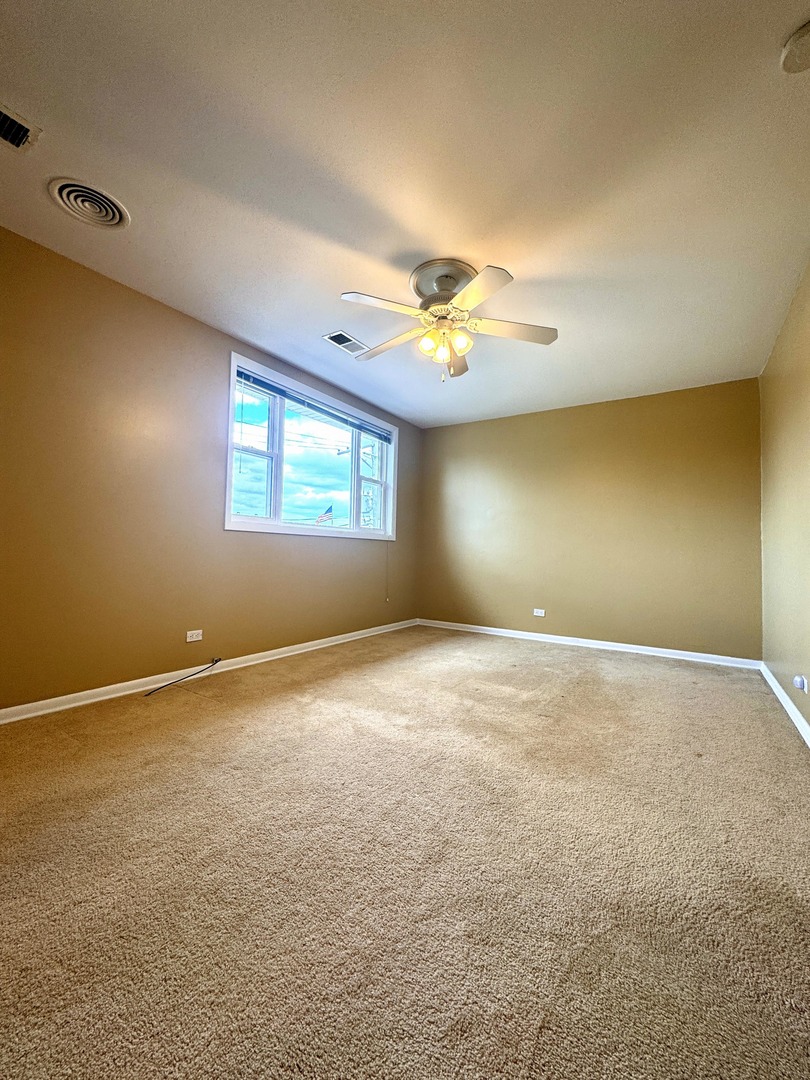 4035 North Keystone Avenue, Unit G Chicago, IL 60641 - Photo 4 of 10