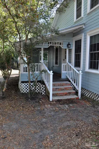 $1,900 | 4600 Forsyth Street, Milton, FL 32583