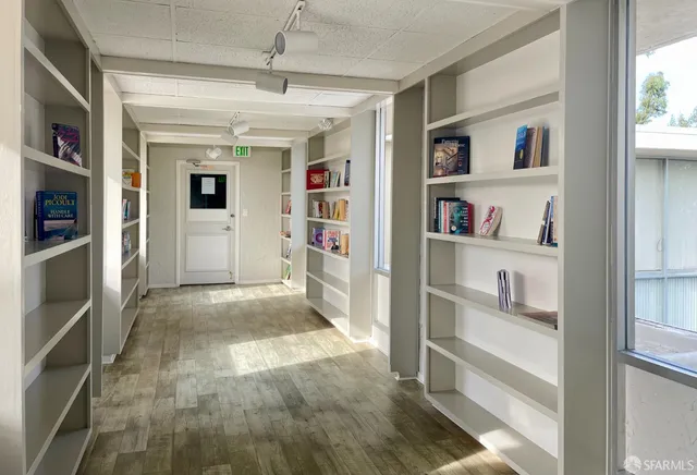 $4,200 | 400 Davey Glen Road, Unit 4505, Belmont, CA 94002