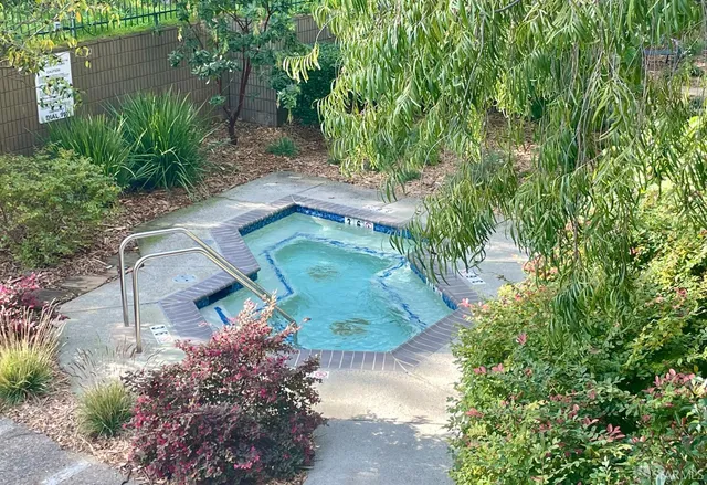 $4,200 | 400 Davey Glen Road, Unit 4505, Belmont, CA 94002