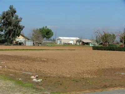 $8,550,500 | 4588 North McCall Avenue, Sanger, CA 93657