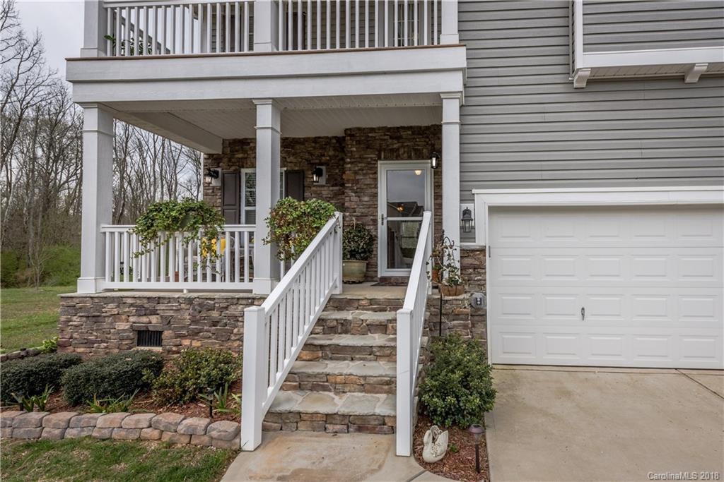 1692 Beleek Ridge Lane, Unit 274 Clover, SC 29710 - Photo 2 of 25