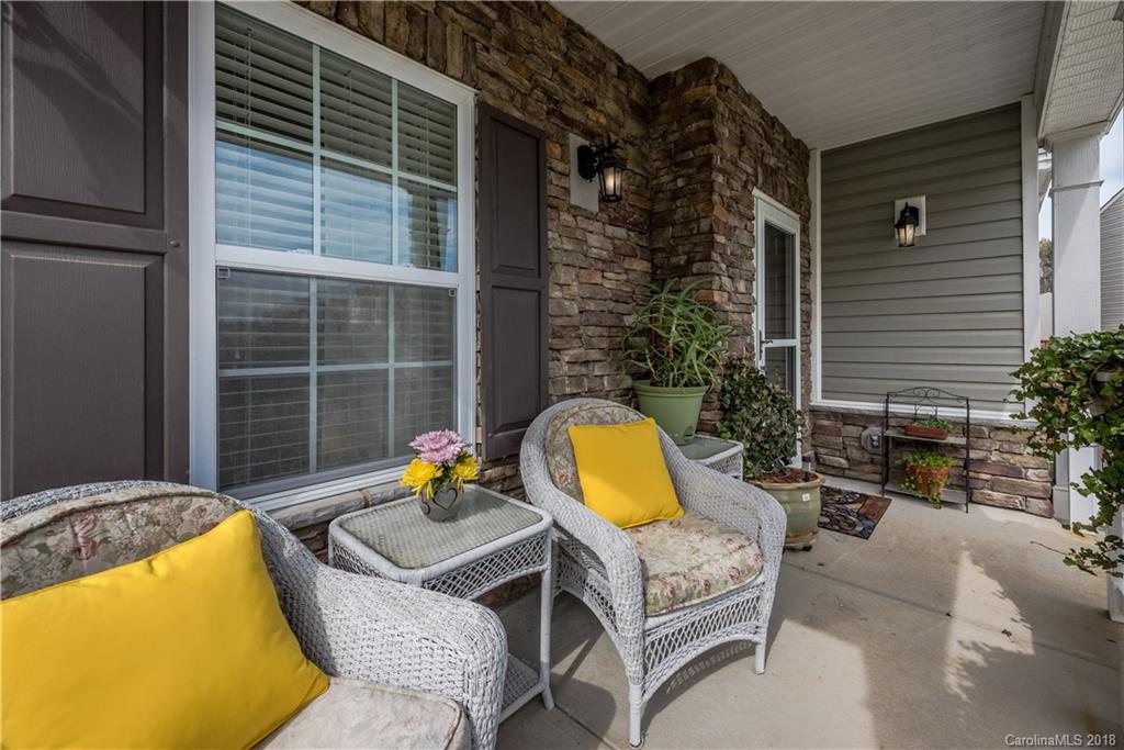 1692 Beleek Ridge Lane, Unit 274 Clover, SC 29710 - Photo 3 of 25