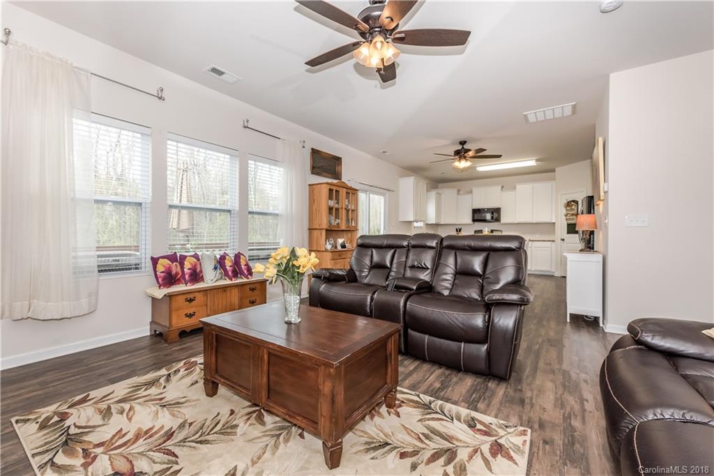 1692 Beleek Ridge Lane, Unit 274 Clover, SC 29710 - Photo 6 of 25