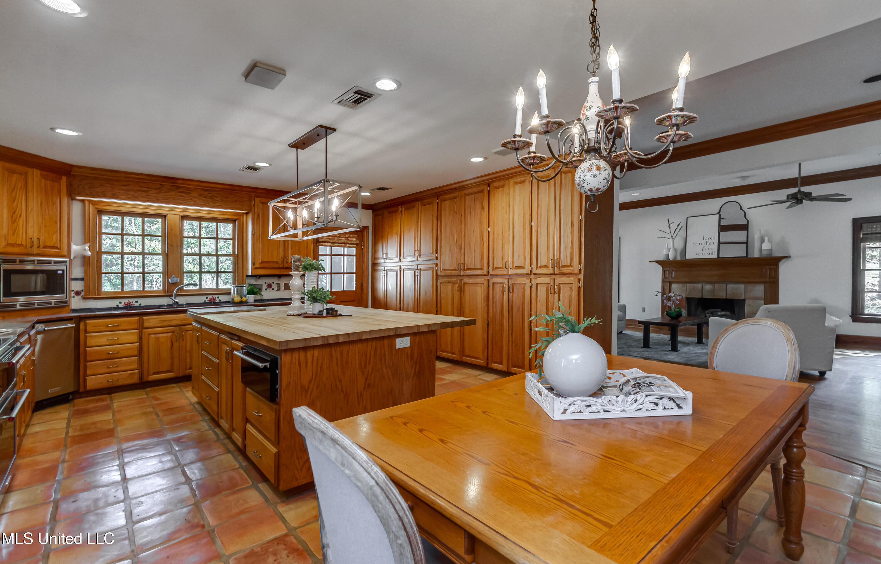 188 Webb Lane Flowood, MS 39232 - Photo 35 of 99 188 Webb Ln-43