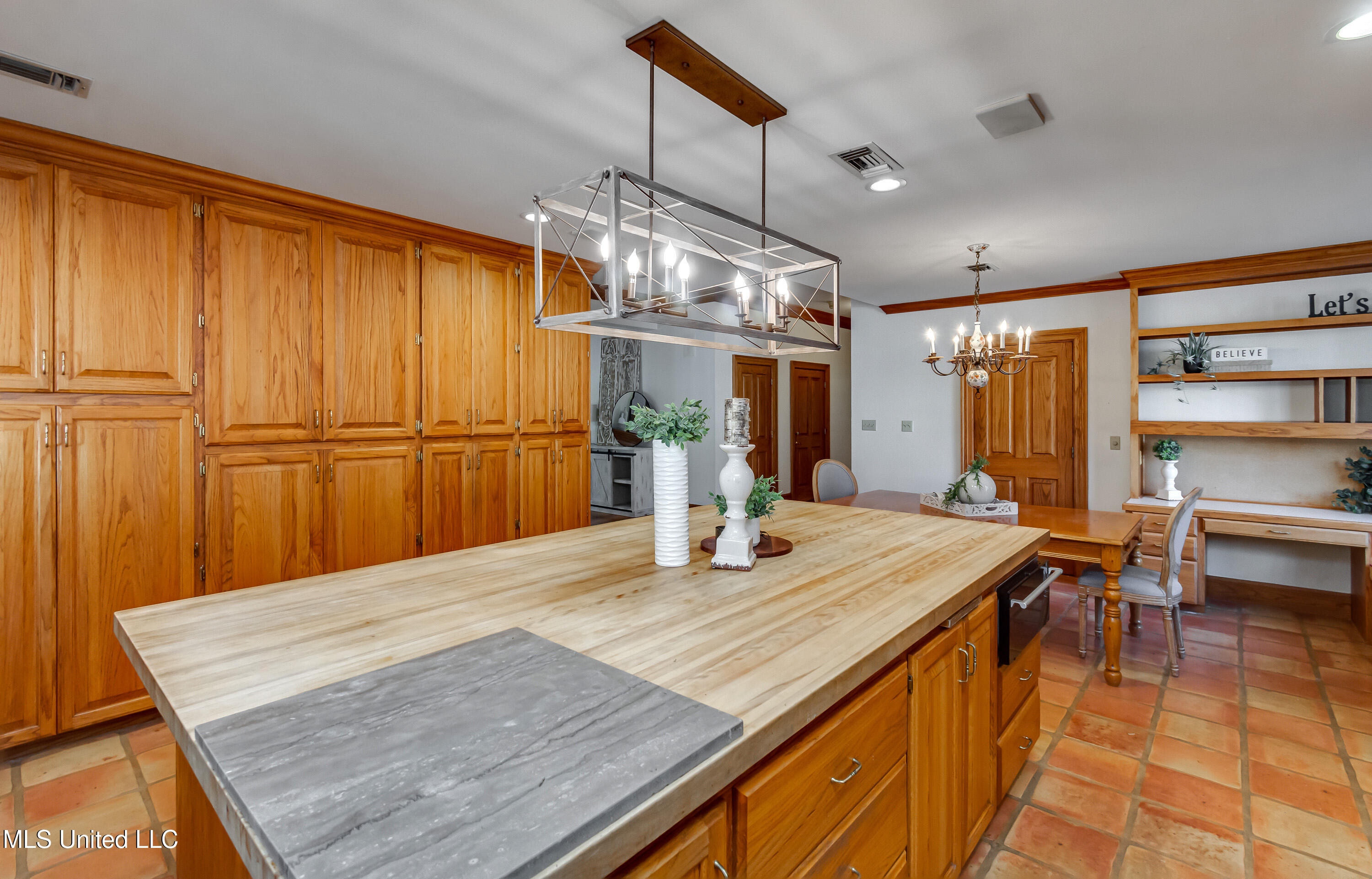 188 Webb Lane Flowood, MS 39232 - Photo 35 of 99 188 Webb Ln-48