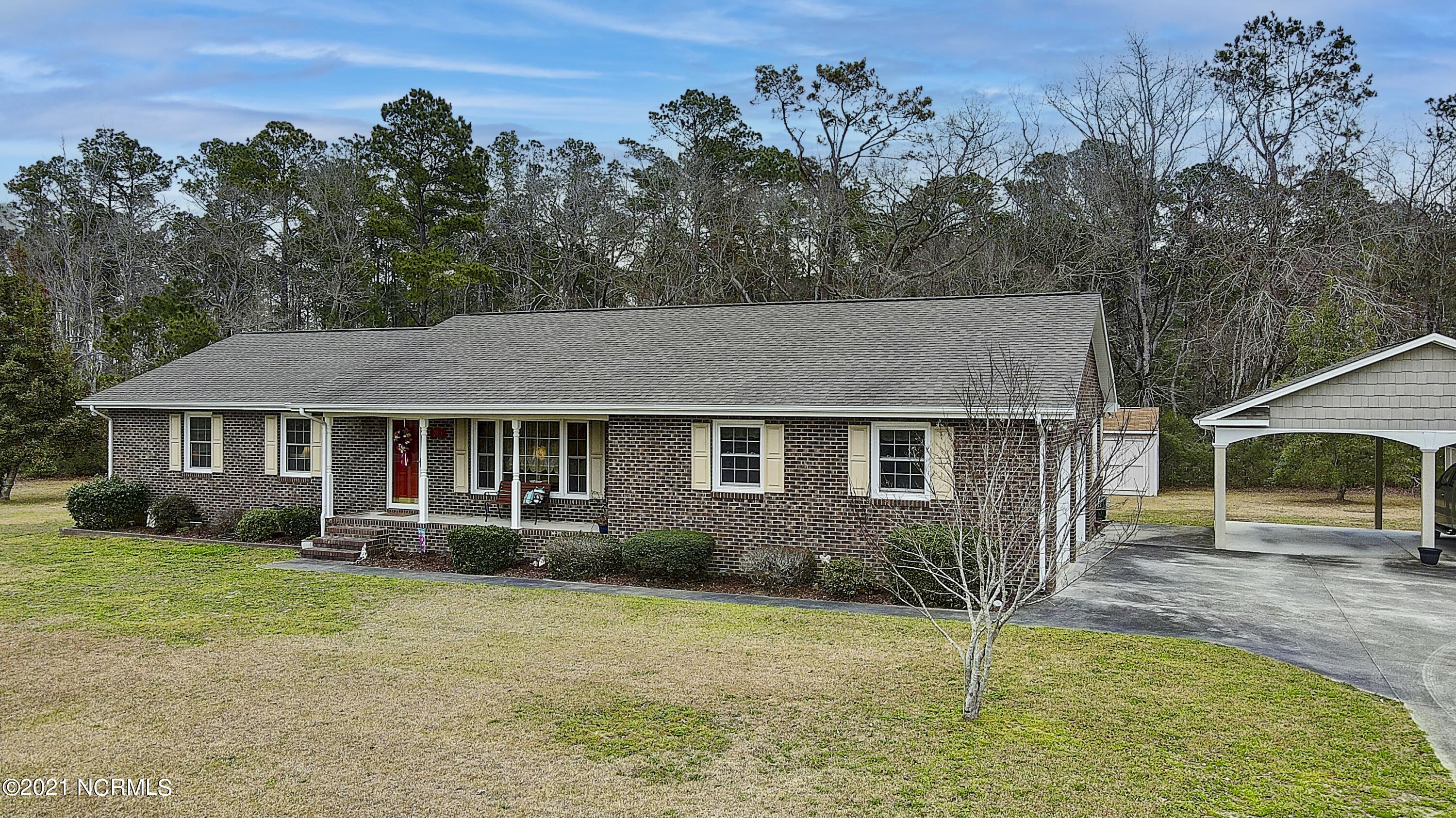 740 Stone Chimney Road Southwest Supply, NC 28462 - Photo 4 of 41 740stonechimney - 3