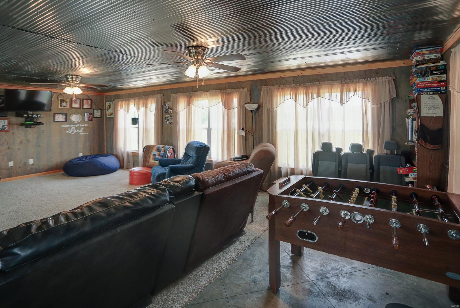 4172 Caladium Road Pinckneyville, IL 62274 - Photo 13 of 37 Gallery Image 13