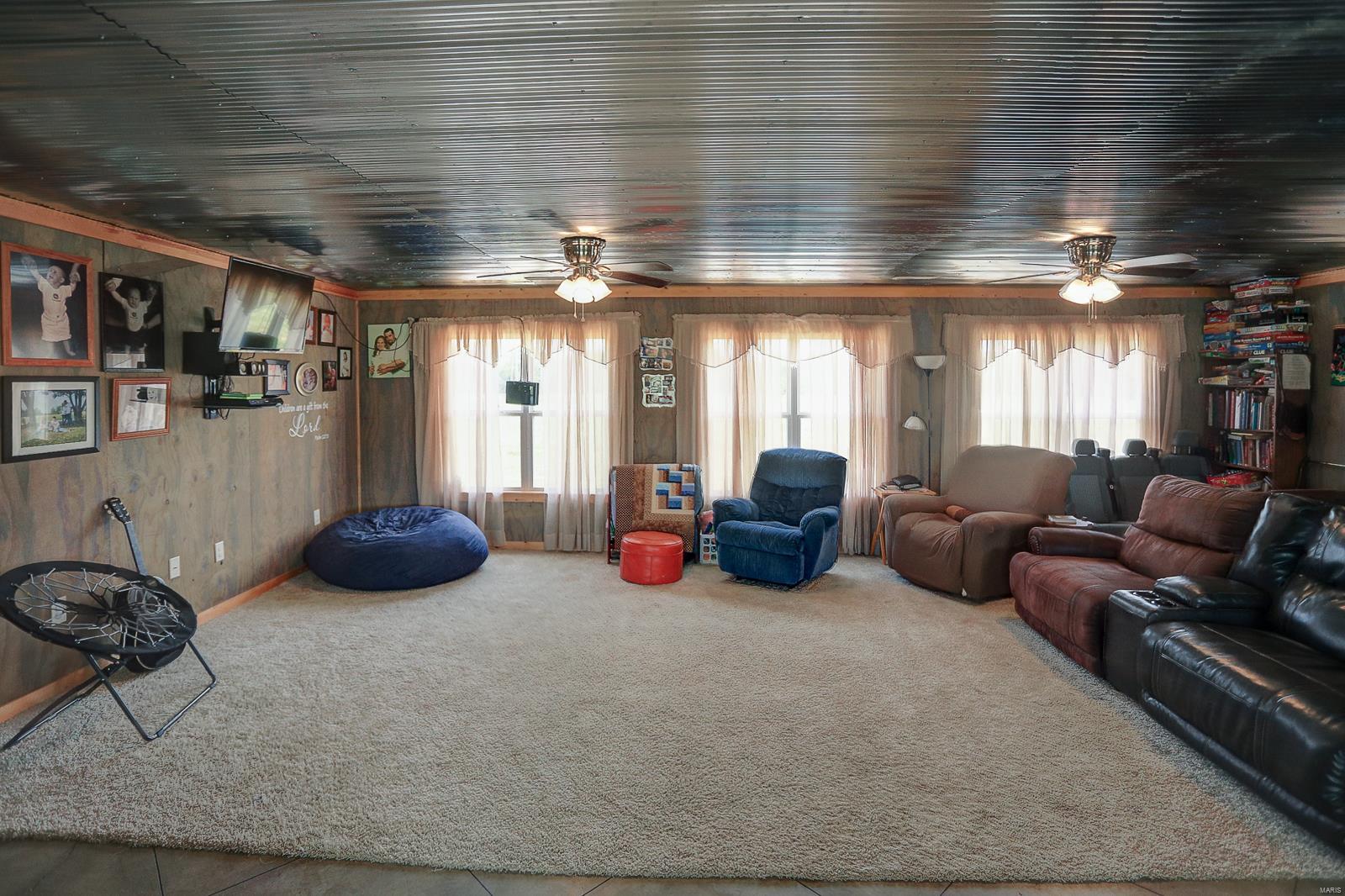 4172 Caladium Road Pinckneyville, IL 62274 - Photo 15 of 37 Gallery Image 15