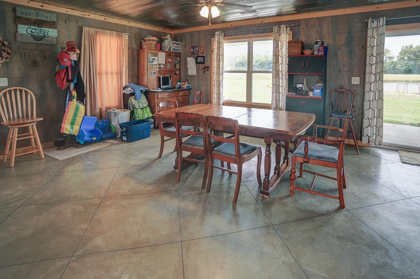 4172 Caladium Road Pinckneyville, IL 62274 - Photo 16 of 37 Gallery Image 16