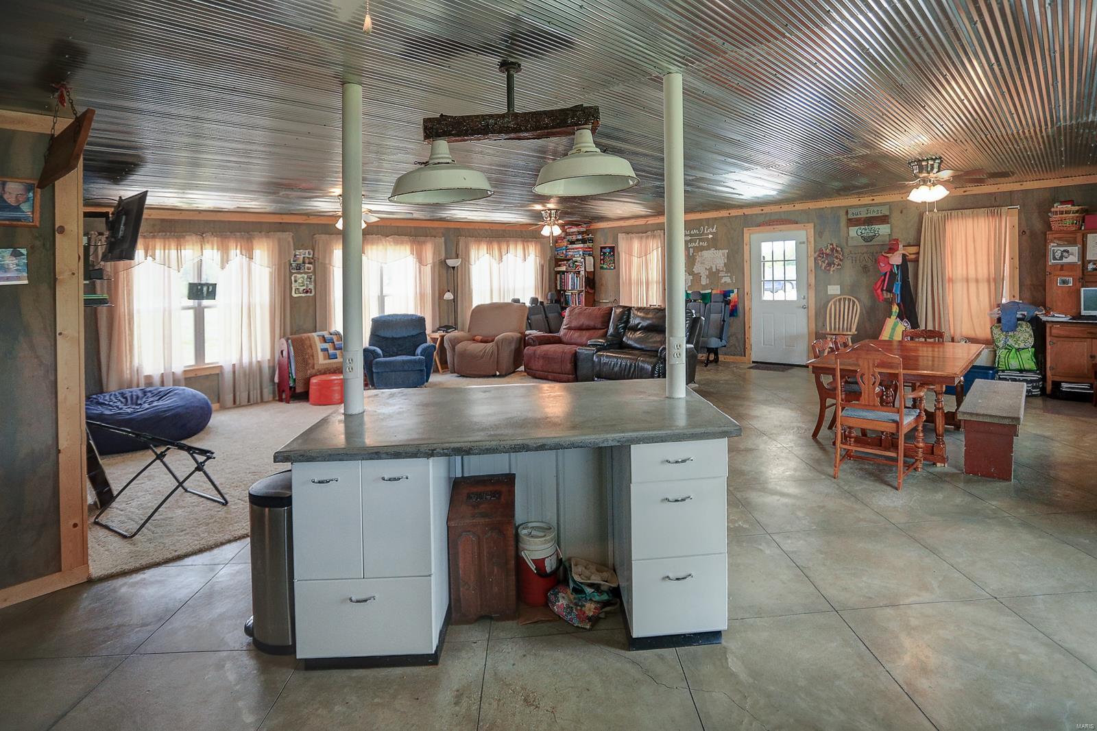 4172 Caladium Road Pinckneyville, IL 62274 - Photo 20 of 37 Gallery Image 20