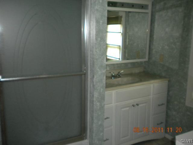 40 Mill Road Palmerton, PA 18071 - Photo 10 of 13 Gallery Image 10