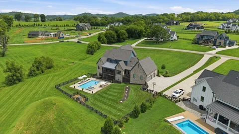 $2,600,000 | 5007 Gates Ml Ridge, Thompson's Station, TN 37179