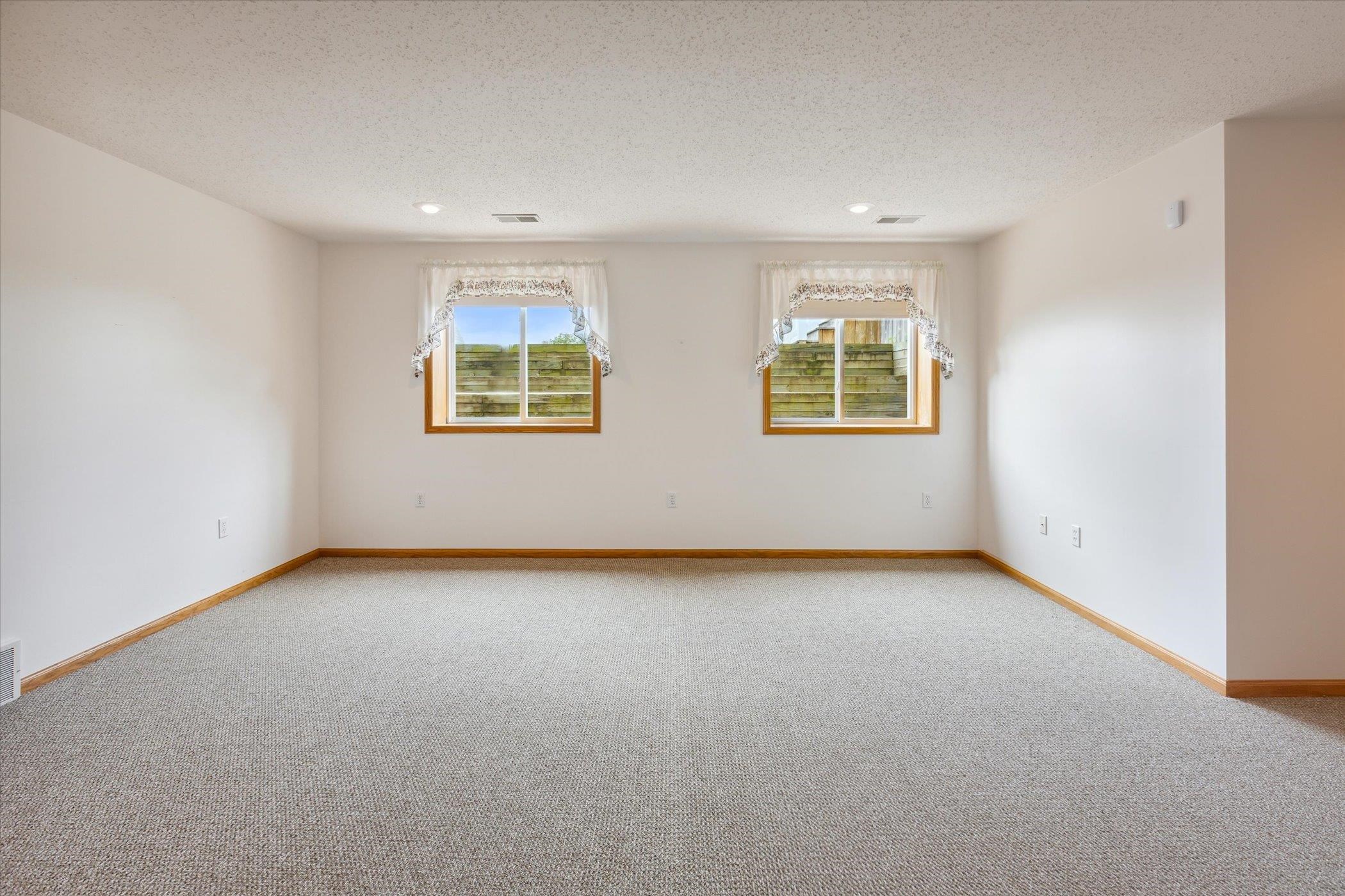 576 West Ridge Road Essexville, MI 48732 - Photo 32 of 58