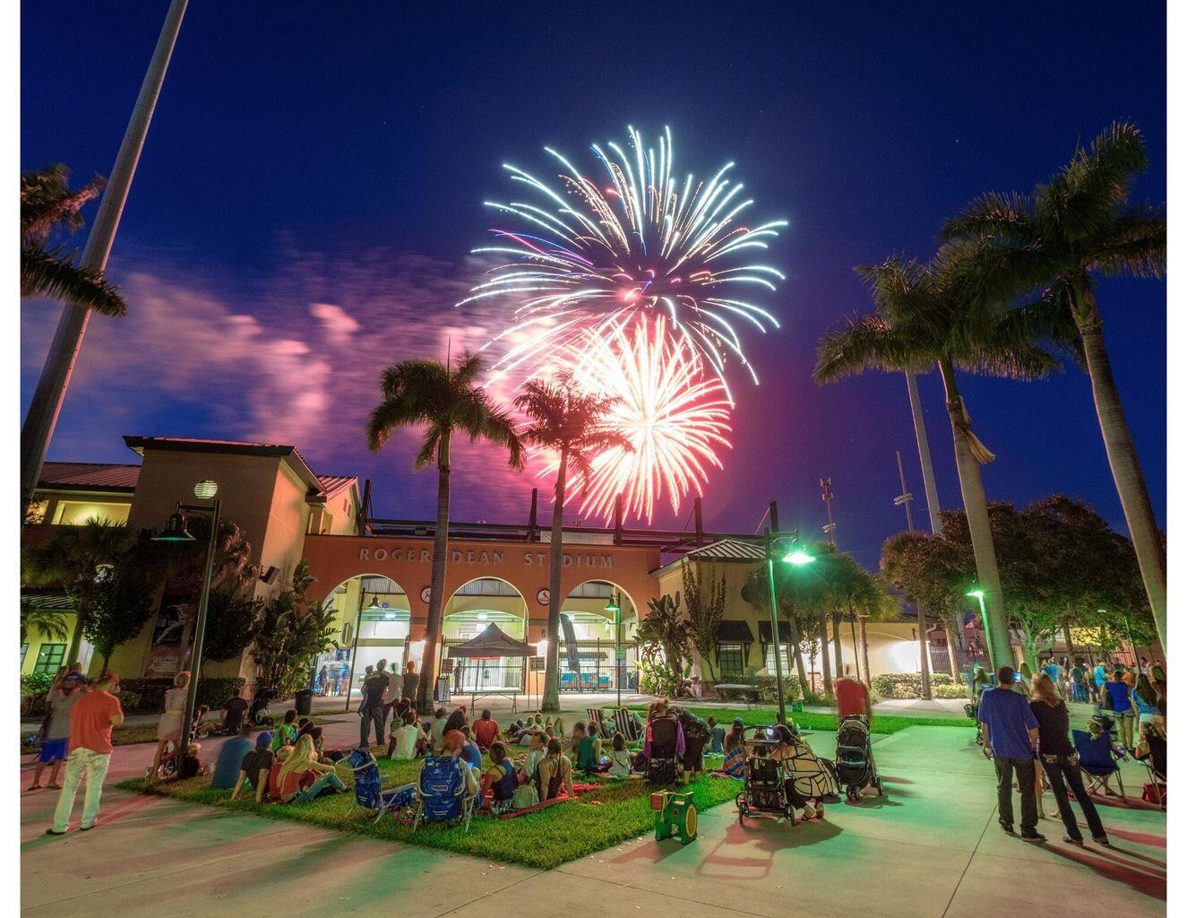 353 Highway 1, Unit D409 Jupiter, FL 33477 - Photo 36 of 41 Near DowntownAbacoa