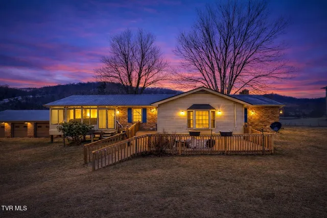 $315,000 | 20483 Hoot Owl Road, Bristol, VA 24202