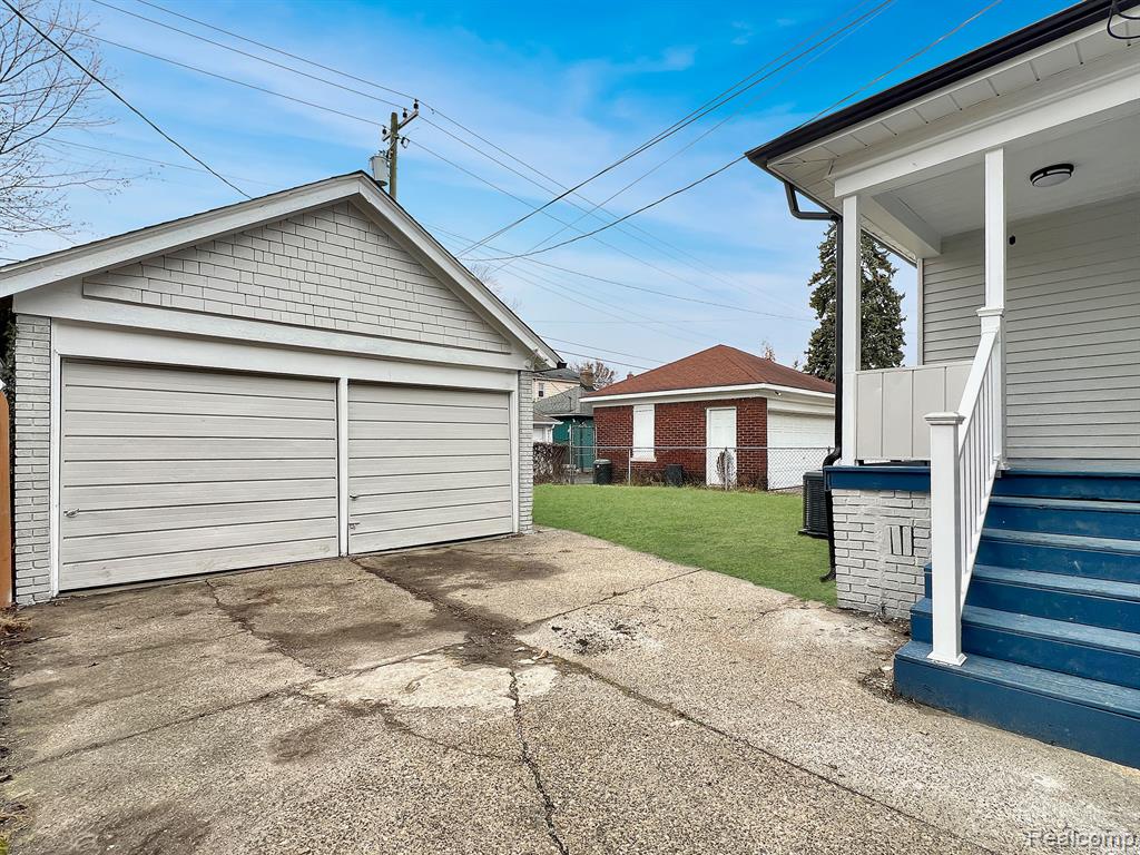 1415 Nottingham Road Grosse Pointe Park, MI 48230 - Photo 44 of 64
