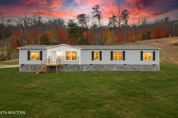 $315,000 | 509 Smokey Road, Rutledge, TN 37861