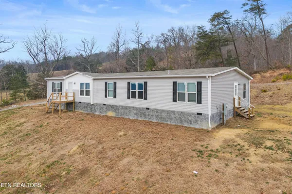 $305,000 | 509 Smokey Road, Rutledge, TN 37861