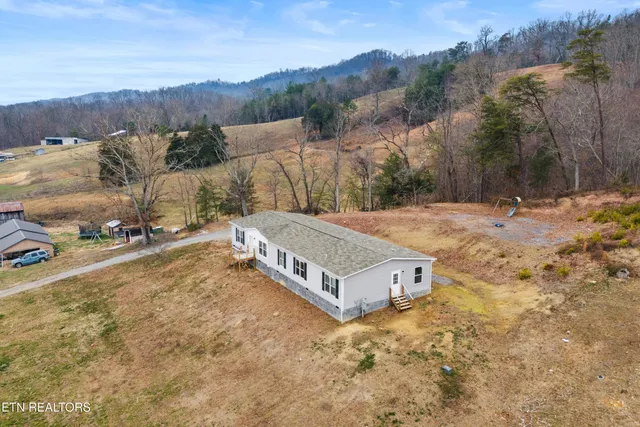 $315,000 | 509 Smokey Road, Rutledge, TN 37861