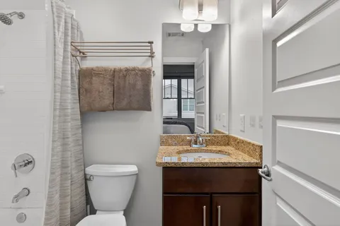 $574,900 | 402 B Theresa Avenue, Nashville, TN 37205