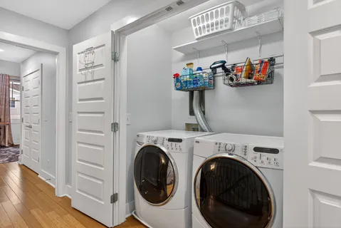 $574,900 | 402 B Theresa Avenue, Nashville, TN 37205