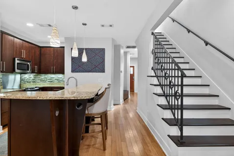 $574,900 | 402 B Theresa Avenue, Nashville, TN 37205