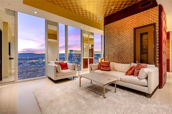 $18,000 | 3750 South Las Vegas Boulevard, Unit 4707, Las Vegas, NV 89158