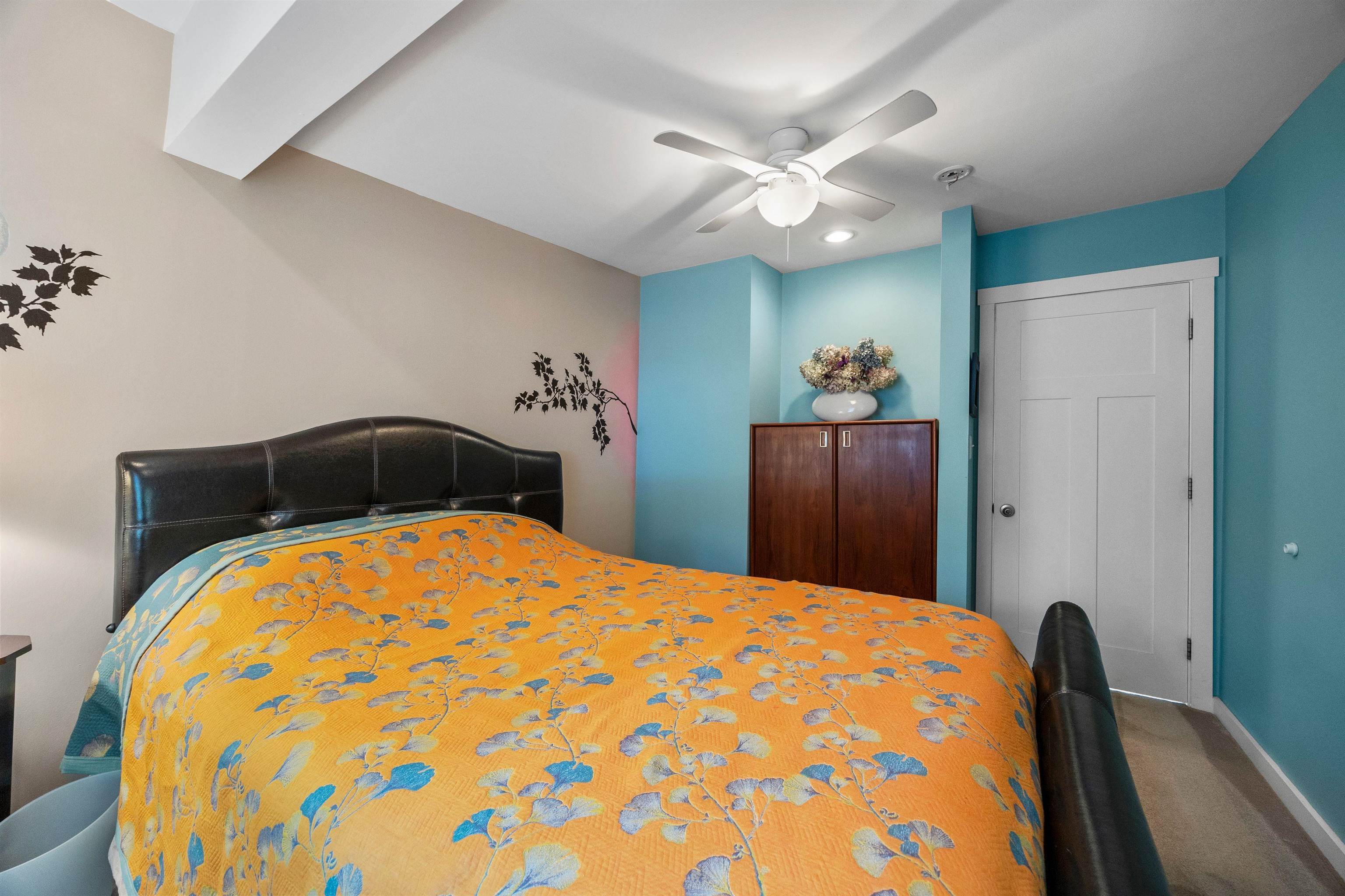 47 Dock Road Belmont, NH 03220 - Photo 23 of 48