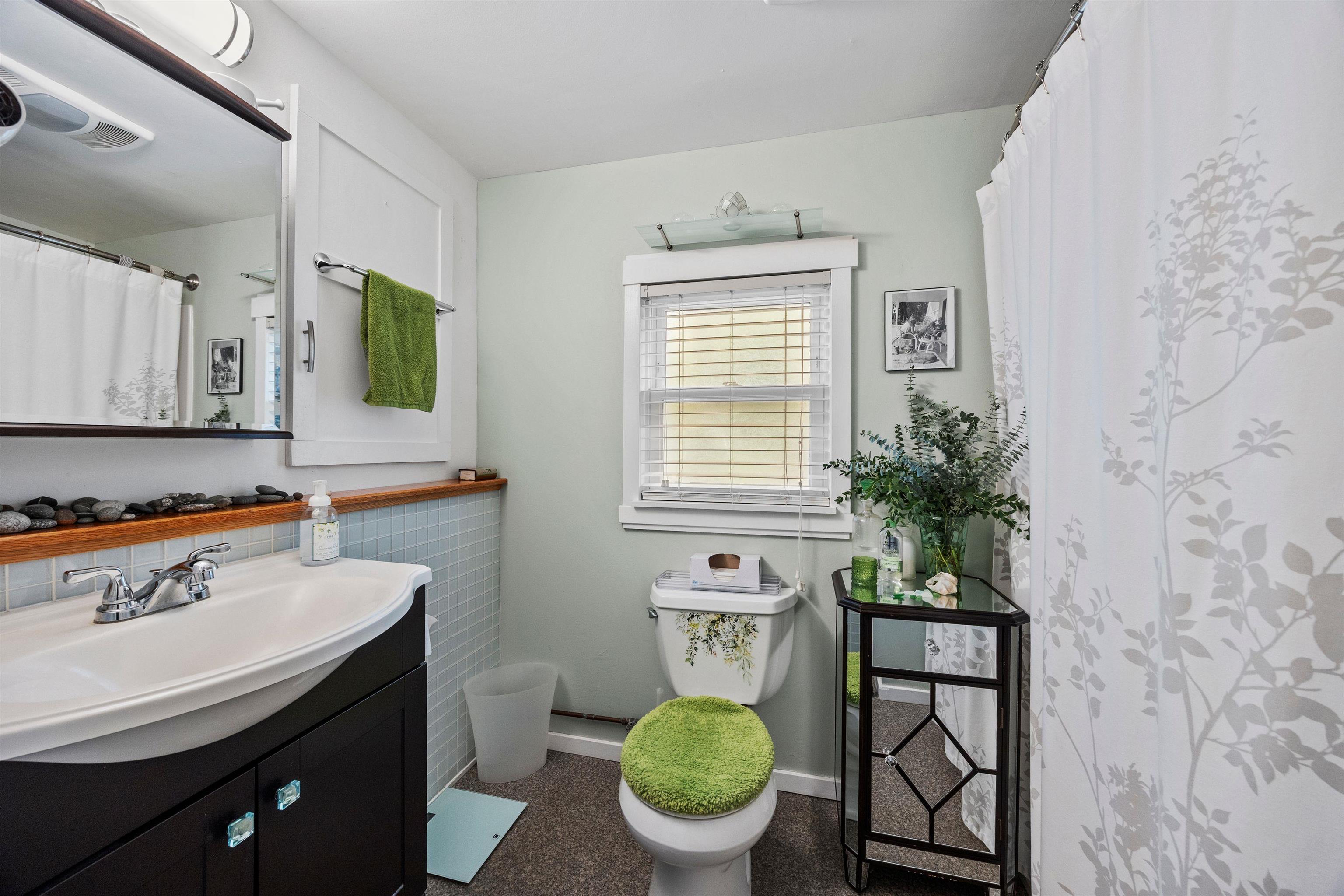 47 Dock Road Belmont, NH 03220 - Photo 25 of 48