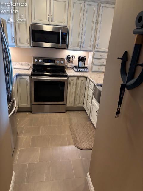 1507 Cleveland Road East, Unit 410 Huron, OH 44839 - Photo 6 of 22 Gallery Image 6