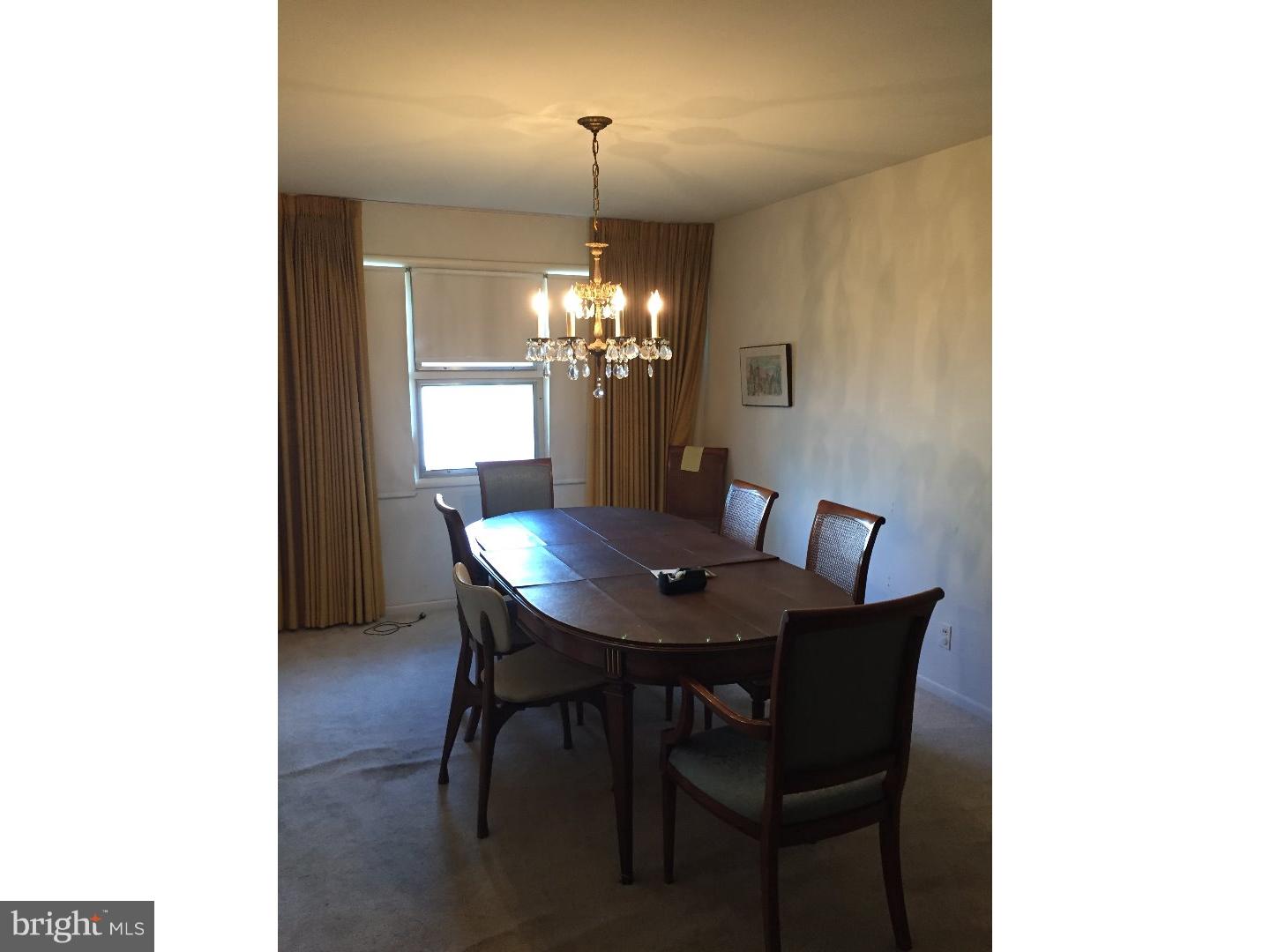 109 Kingfield Road Philadelphia, PA 19115 - Photo 9 of 23 Dining Room
