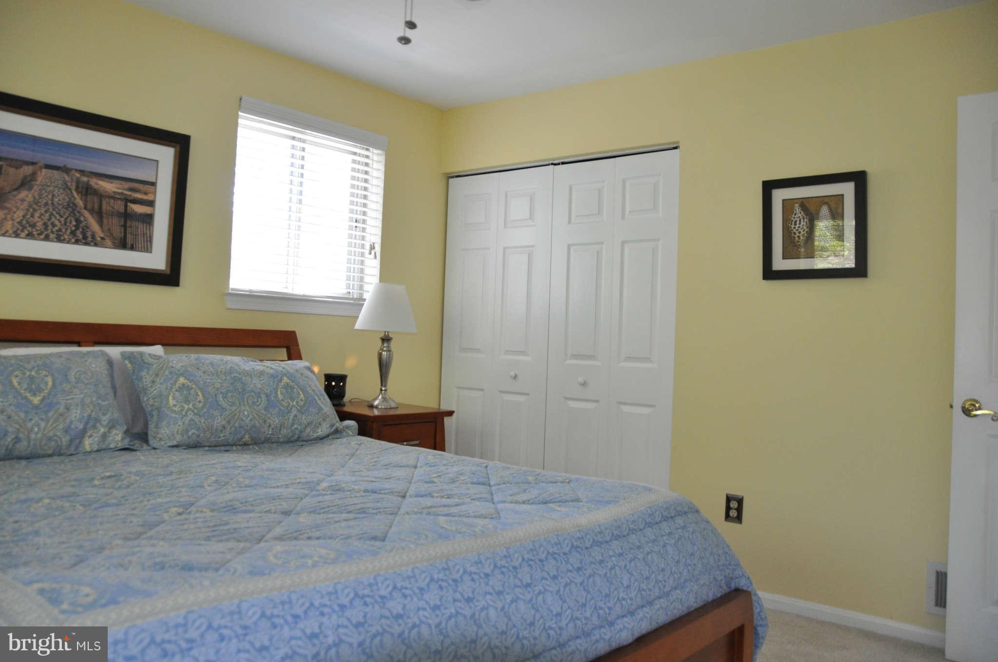 5507 Yorkshire Street Springfield, VA 22151 - Photo 15 of 26 a bedroom with a bed and a window