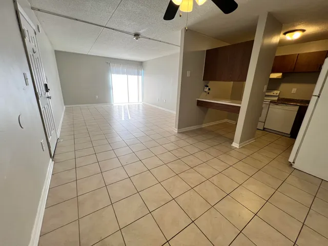 $925 | 915 South Seminole Drive, Unit 3, Chattanooga, TN 37412