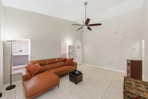 $348,900 | 8618 Villa Largo Drive, Tampa, FL 33614
