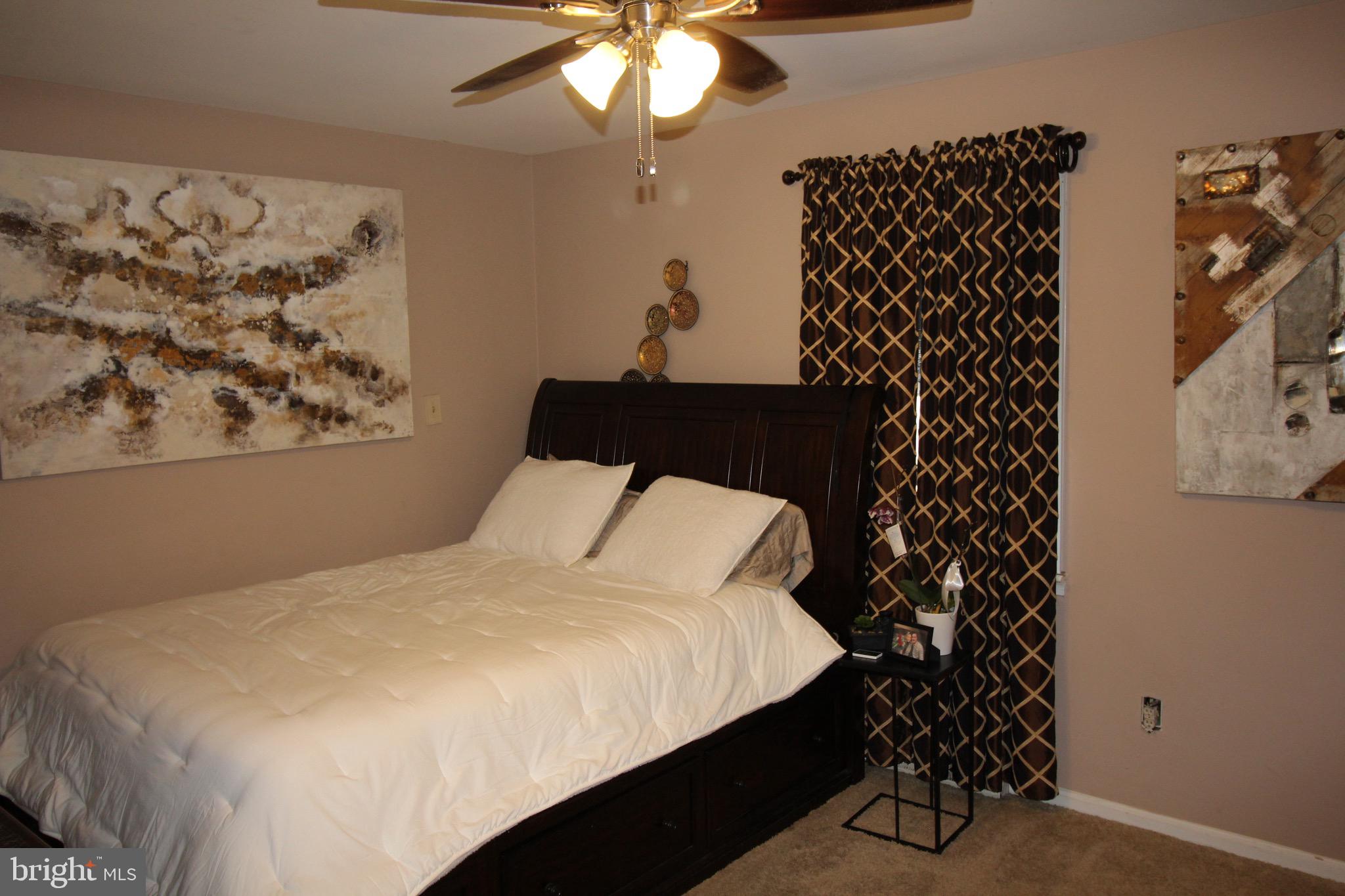 11679 Cemetery Road Bealeton, VA 22712 - Photo 10 of 26 Owners Bedroom