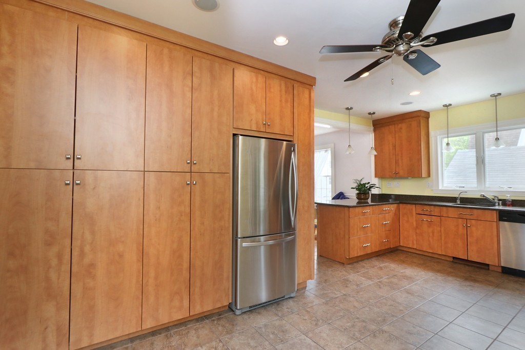 80 Audubon Road Milton, MA 02186 - Photo 5 of 23 Gallery Image 5
