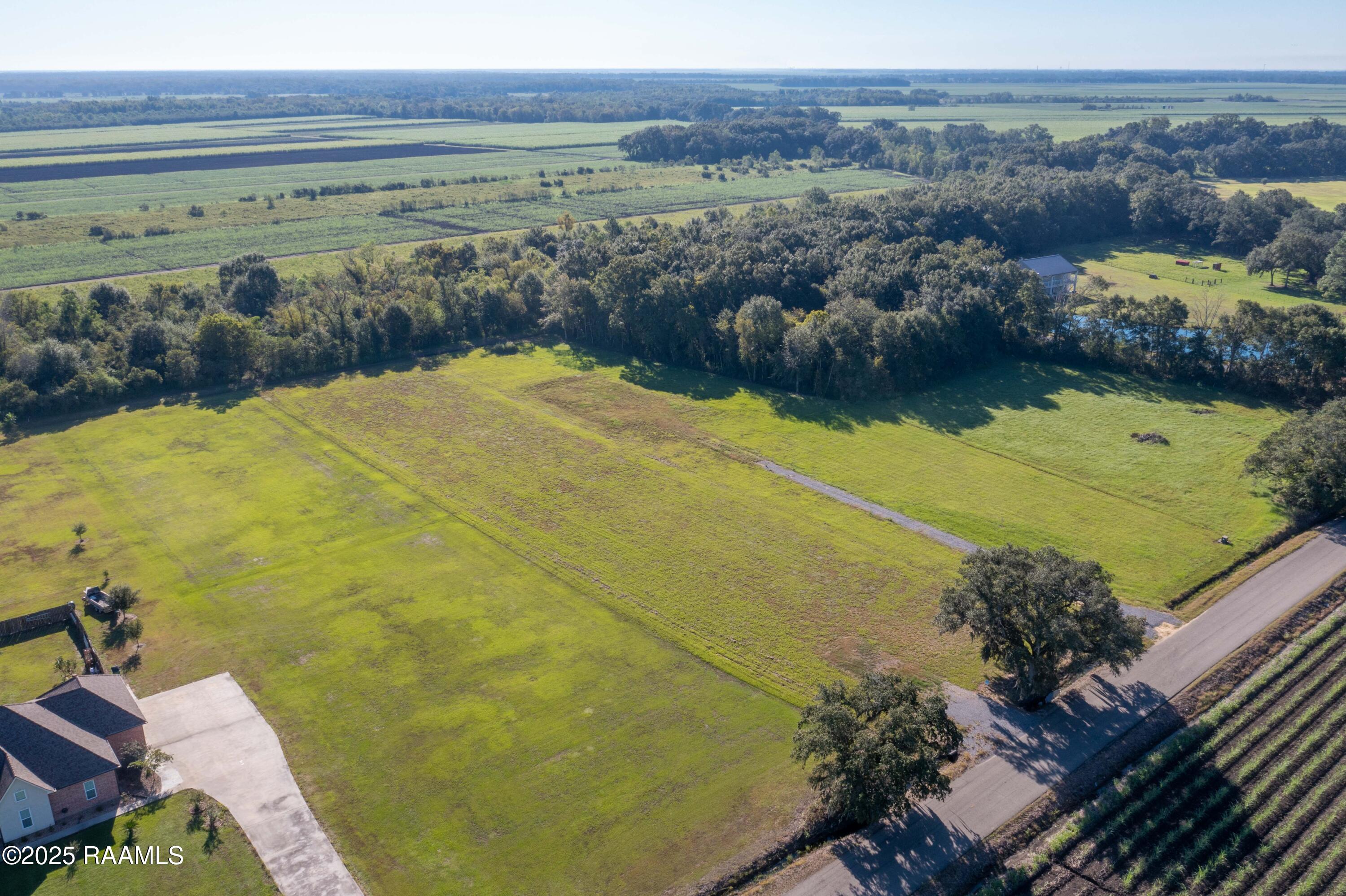 903 Crochet Road New Iberia, LA 70563 - Photo 4 of 12 903Crochet-4