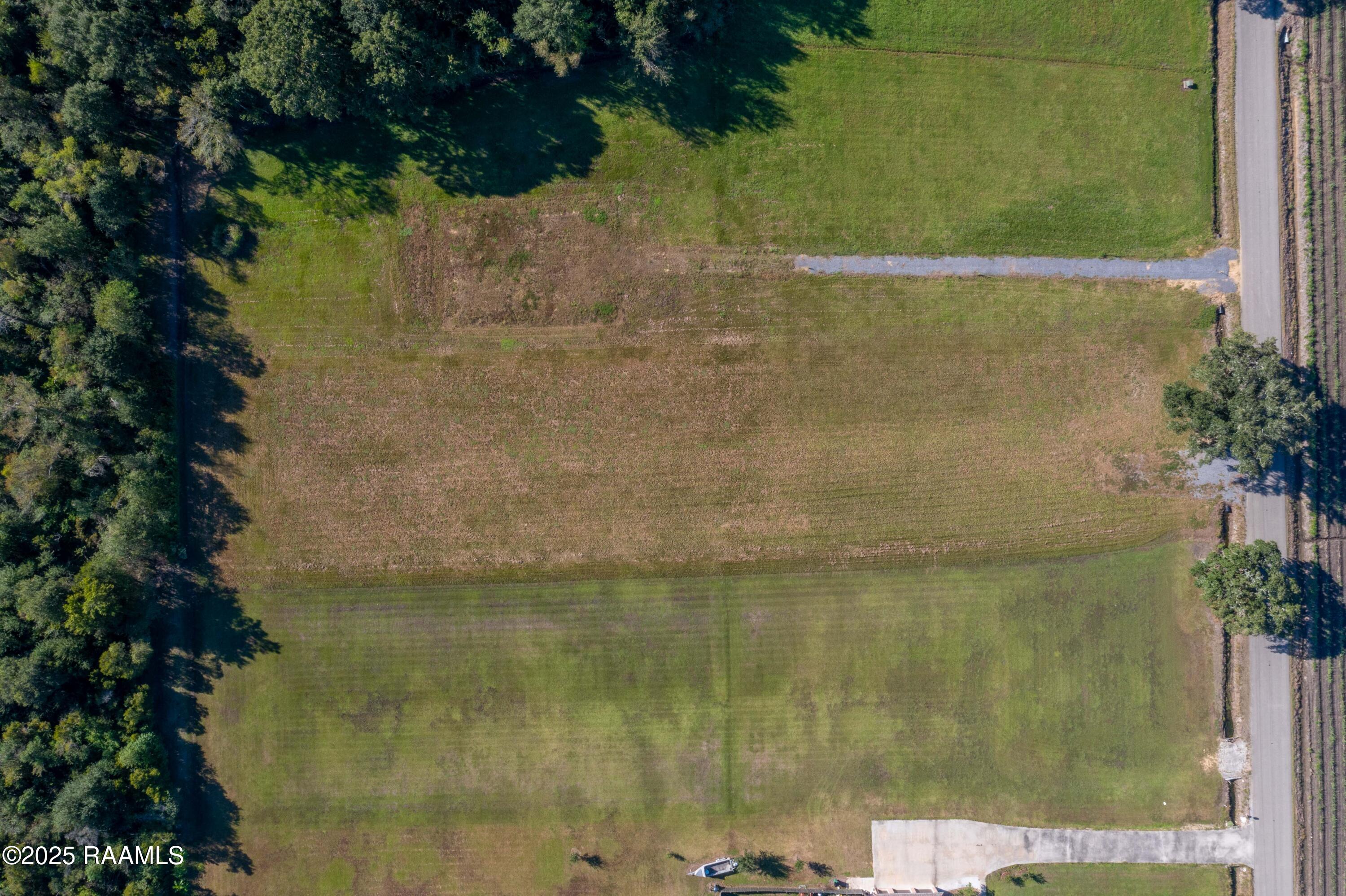 903 Crochet Road New Iberia, LA 70563 - Photo 5 of 12 903Crochet-5