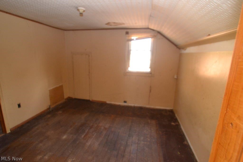 3833 Cress Road Cleveland, OH 44111 - Photo 27 of 35 Gallery Image 27