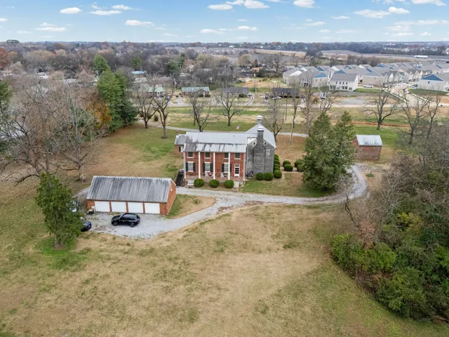 $2,650,000 | 924 Laura Street, Gallatin, TN 37066