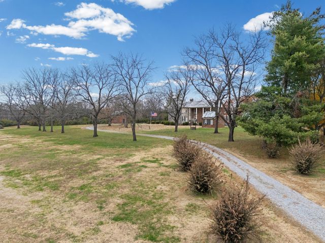 $2,650,000 | 924 Laura Street, Gallatin, TN 37066