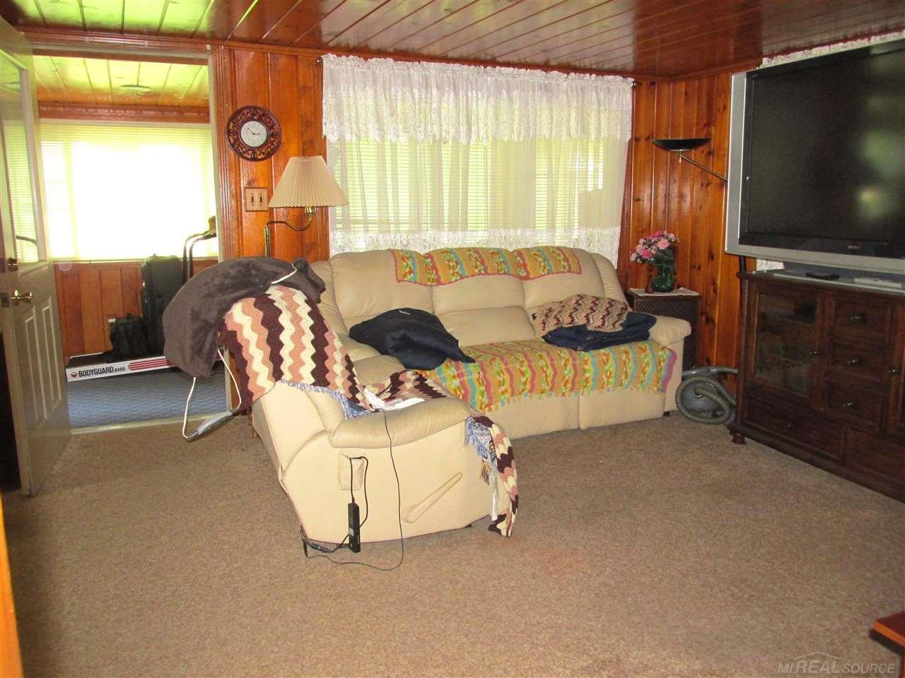 7271 Pine Road Lexington, MI 48450 - Photo 10 of 32 50010632-9.JPG