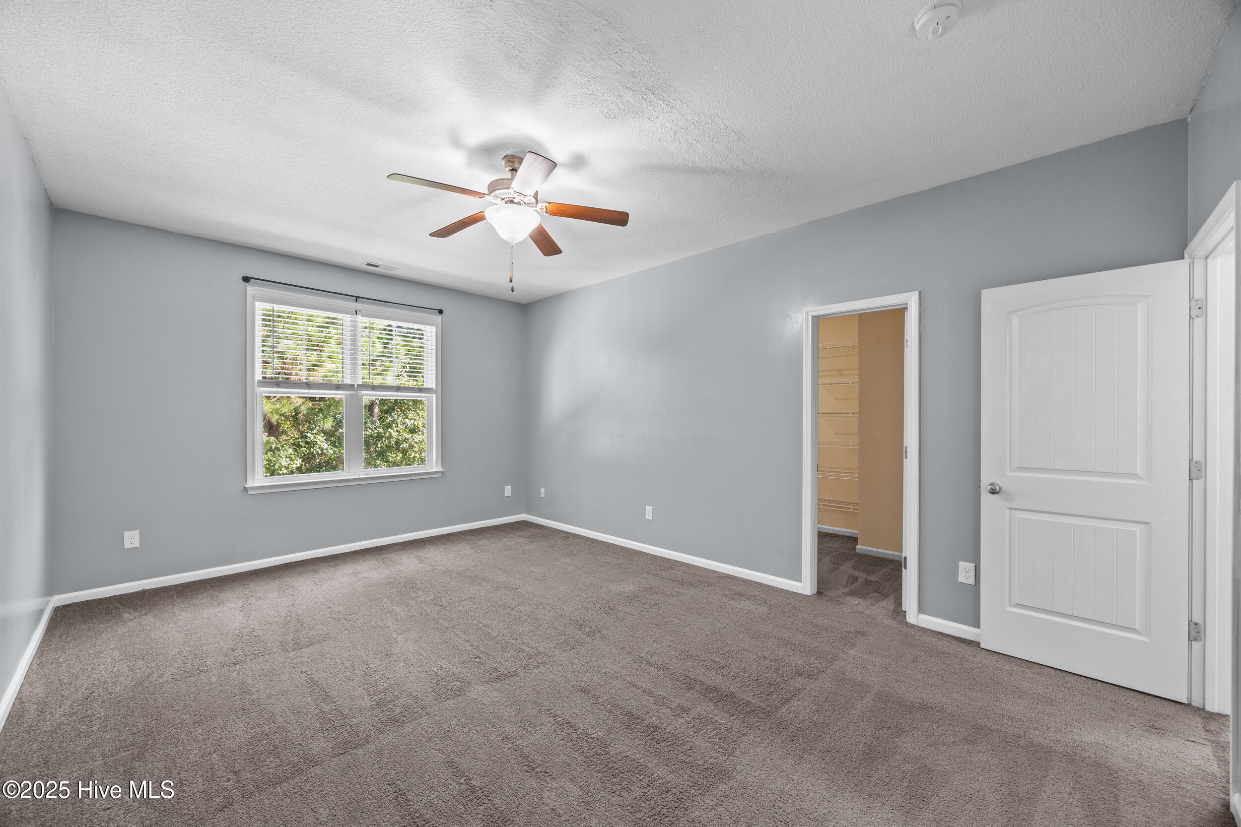 323 Cedar Island Trail Holly Ridge, NC 28445 - Photo 21 of 37 25_bedroom